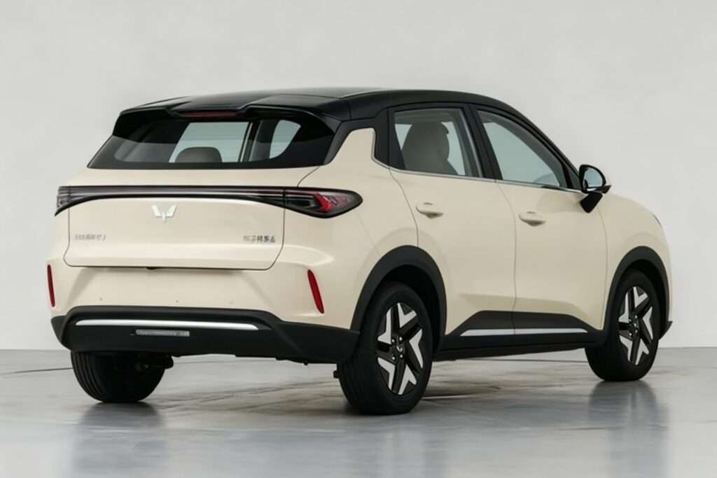 Wuling Binguo S z nową baterią 52,9 kWh. Zasięg 525 km rzuci na kolana MG4 2 Nowy Wuling Binguo S dostanie topową baterię 52,9 kWh, która ma zapewnić aż 525 km zasięgu (CLTC). Ciekawostka cenowa: dotychczasowa, i tak niezła wersja z baterią 41,9 kWh i zasięgiem 430 km (CLTC), kosztuje w Chinach zaledwie 45 tys. zł.