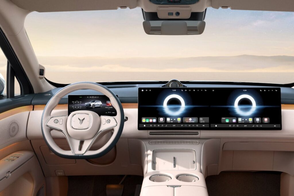 Voyah Taishan X8
