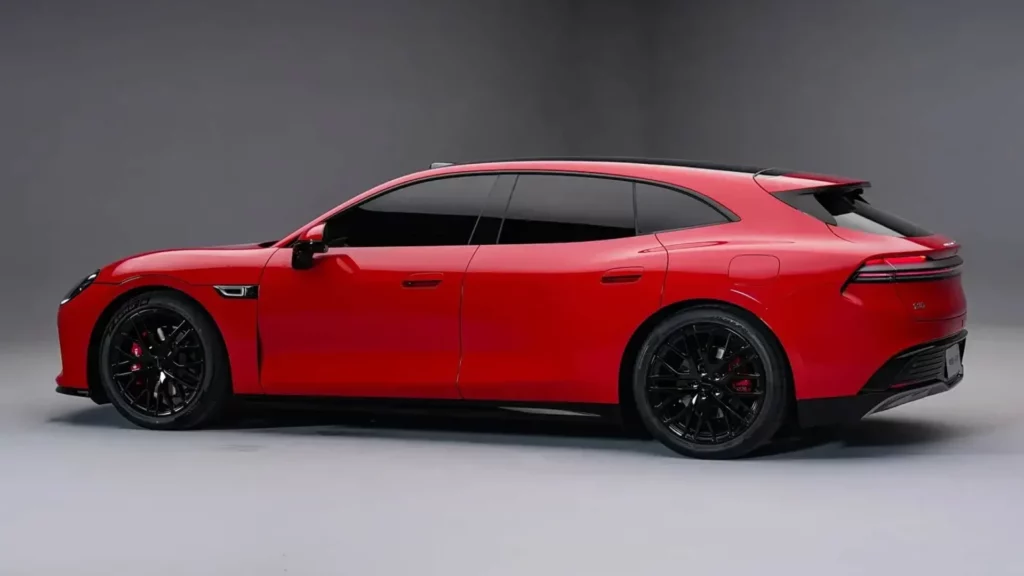 Aistaland GT7 oficjalnie w sprzedaży. Shooting brake z Huawei za 119 000 zł 1 Aistaland GT7