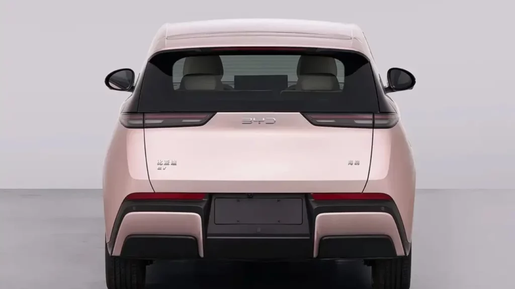 BYD Seagull nowej generacji: 425 mm dłuższy i z silnikiem 95 kW 1 BYD Seagull 2026 – nowy silnik 95 kW i ogniwa LFP FinDreams